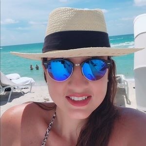 Meet your Posher, Liliana